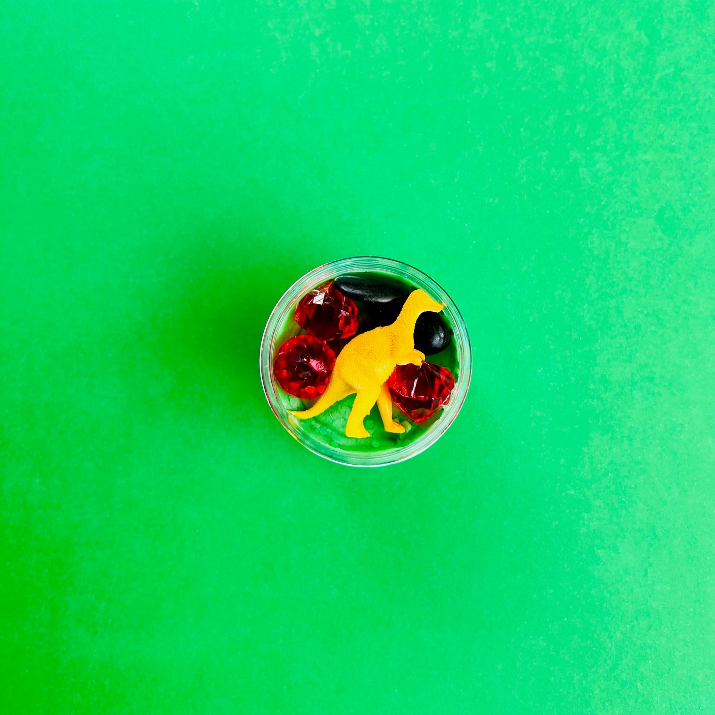 Dinosaur - Green dough with green glitter, dinosaur figurine, gems & pebbles